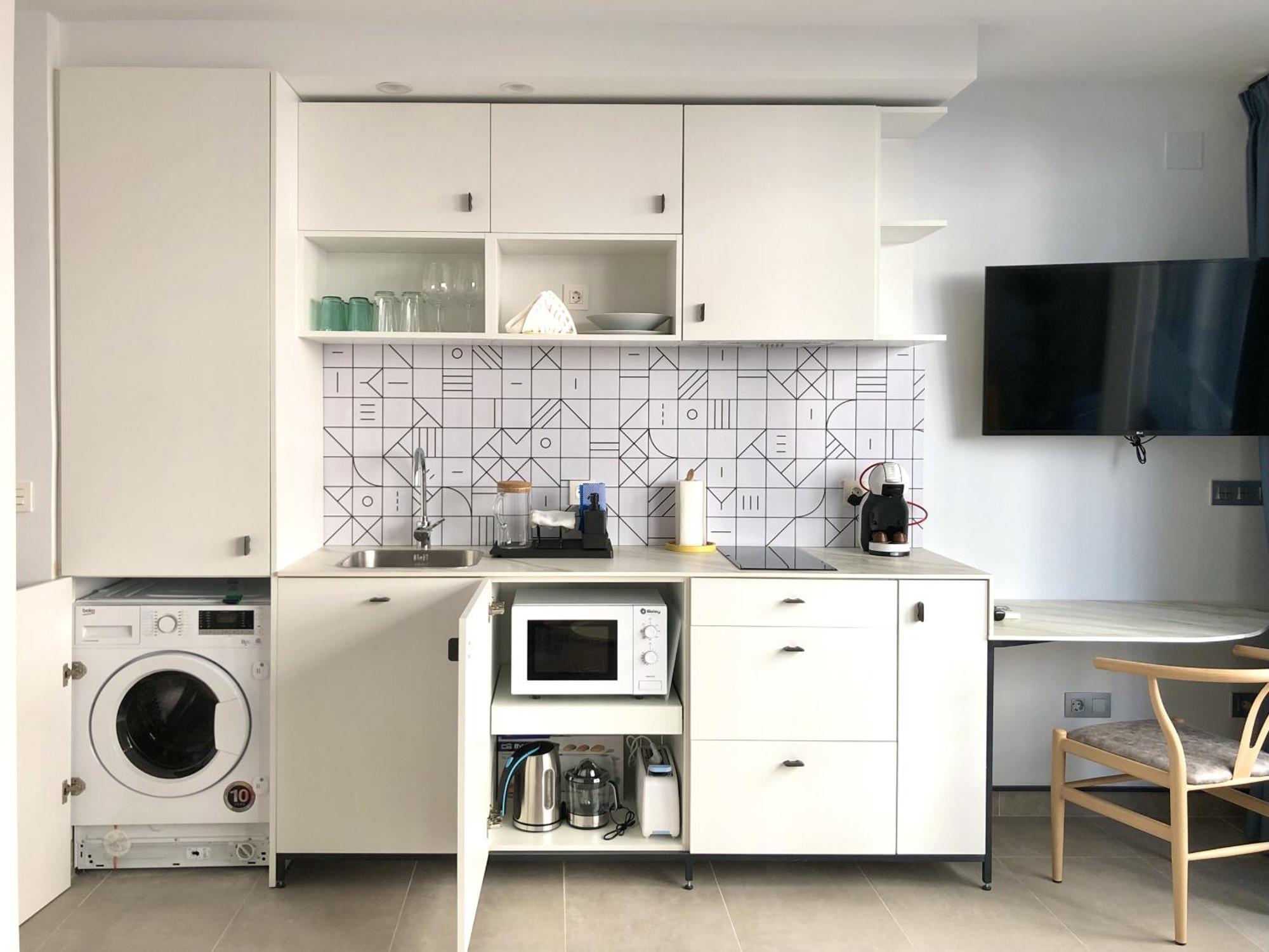 Chezmoihomes Patio De Luz - Stylish Apartments In Parraga 13 — Photos 1
